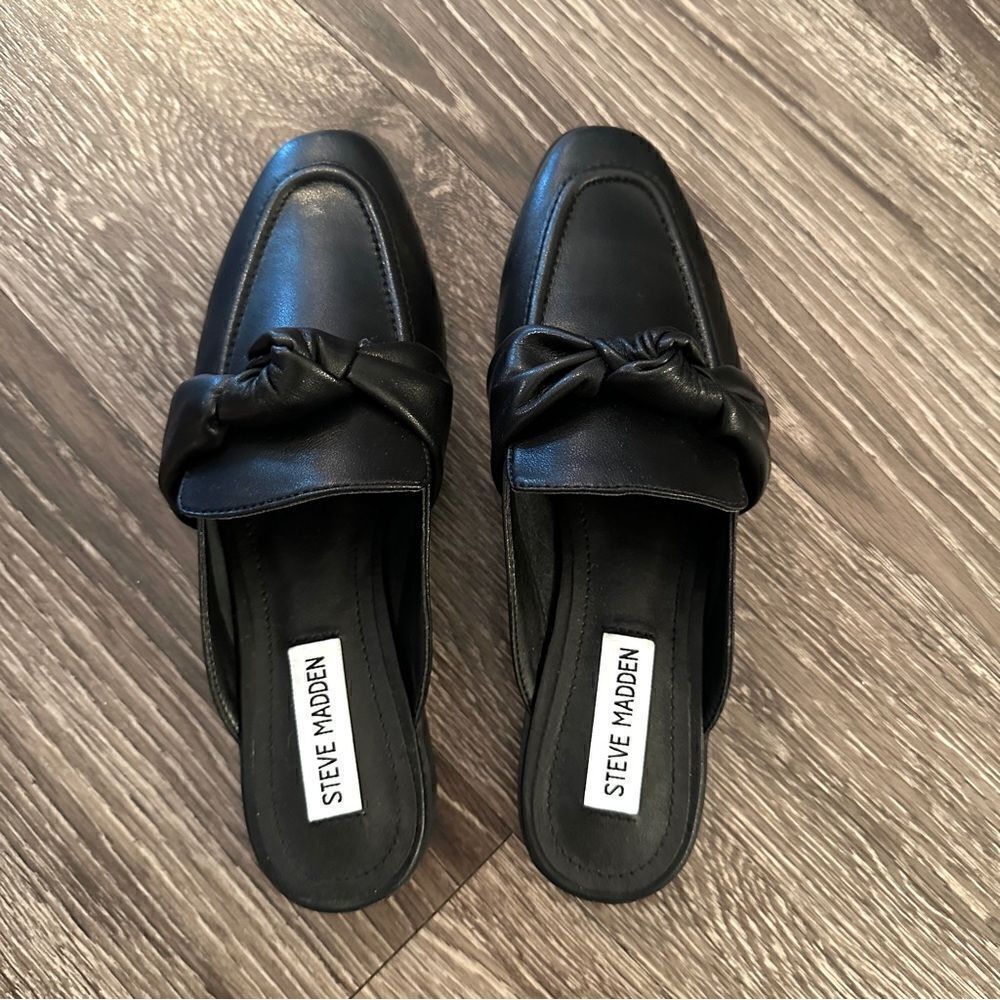 Steve Madden Chart Mule - Picture 6 of 8
